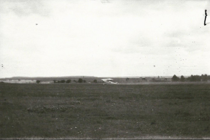 Terrain d'aviation dans la Somme