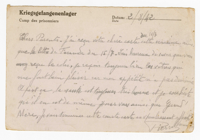 4 correspondances de la part de Pierre Zollet fils à ses parents 7 rue du Dolmen à Saint-Nazaire : carte postale