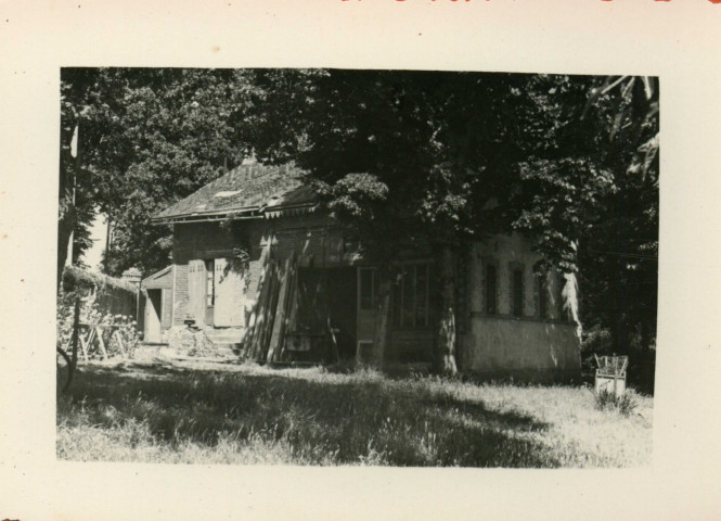 Bâtiment n°2 côté ouest.- [Saint-Nazaire], [vers 1950].