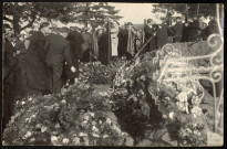 Cortège funéraire au cimetière de Toutes-Aides