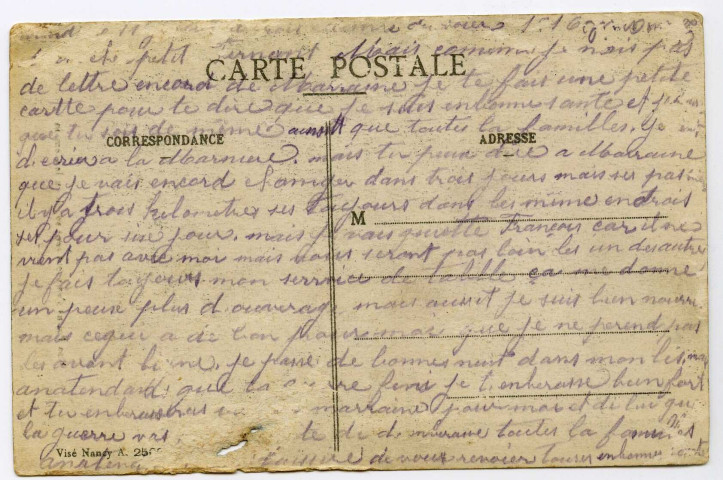 Nos poilus s'amusent sans souci du lendemain.