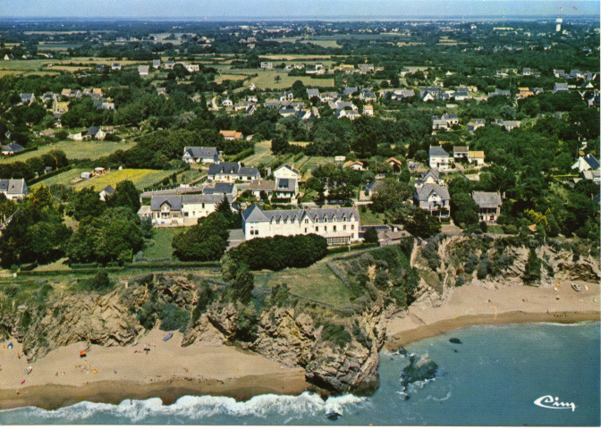Plage du Grand Traict et colonie de l'Horizon.