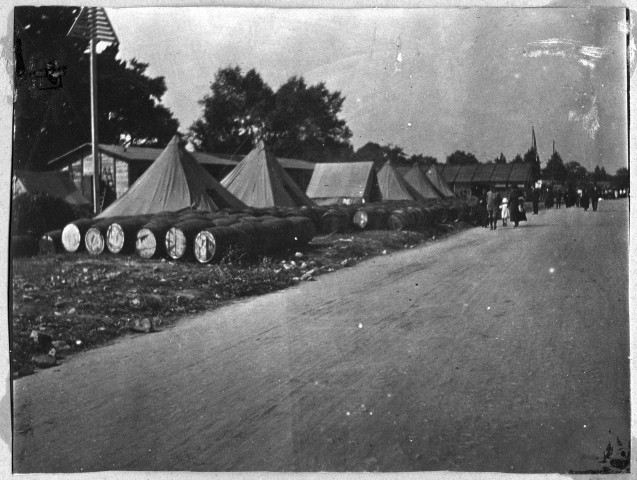 [Guerre 1914-1918]. - Camp américain à Villès-Martin le 9 septembre 1917 / Louis Péneau