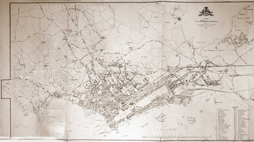 Plan de la ville de St Nazaire-sur-Loire / V. Lacour, maire ; F. Chauvet, ingénieur de la ville