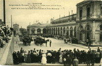 Saint-Nazaire. - Inauguration du Monument aux Marins et Soldats morts pour la Patrie (10 Juillet 1910) - Aspect de la Cour de la Gare avant l'arrivée du Train Ministériel (N°914)