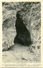 Saint-Nazaire. - SAINTE-MARGUERITE-de-PORNICHET - Le Trou du Diable - Grotte très profonde dans la falaise, à la Pointe de Chémoulin (N°35)