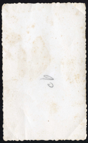 Enseigne du salon de coiffure de Raymonde Ménard