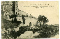La Grande Guerre 1914-15.- HEBUTERNE (Pas-de-Calais).- Le château occupé par l'armée française.