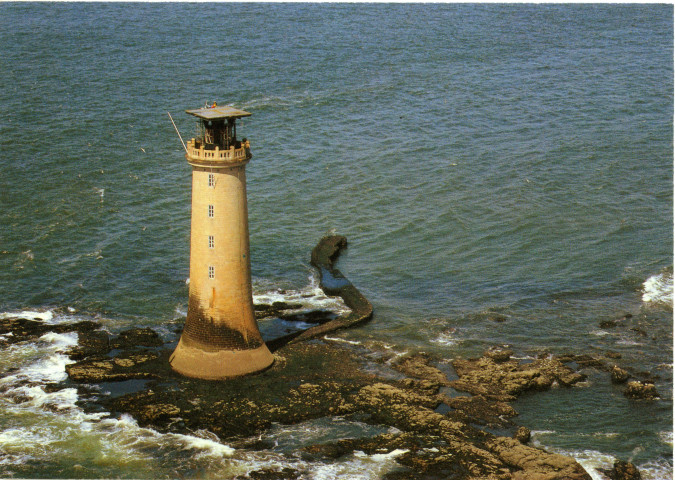 Plage de Saint-Marc, phare du Grand Charpentier