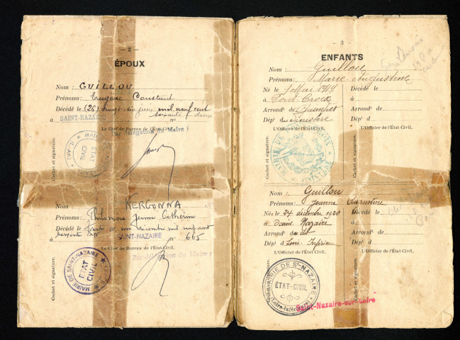 Livret de famille de Eugène Constant Guillou, né le 11 décembre 1893, décédé le 26 juin 1962, marié le 19 août 1918 à Philomène Jeanne Catherine Kergonna, décédé le 31 décembre 1967, ayant eu deux enfants, Marie Augustine né le 1 mai 1919 et Jeanne Augustine né le 24 décembre 1920, instruction concernant l'hygiène de la famille : livret de famille.
