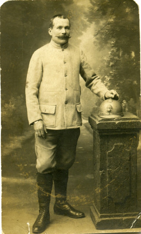 Portrait du soldat Jean-Baptiste Logodin. - [s.l.], [vers 1914-1918]