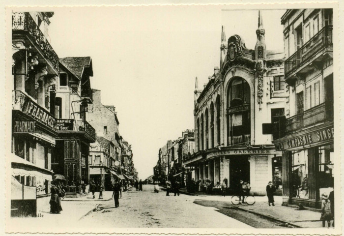 L'artère principale avant 1939 [rue Villès-Martin] .- [Saint-Nazaire], [années 1930]