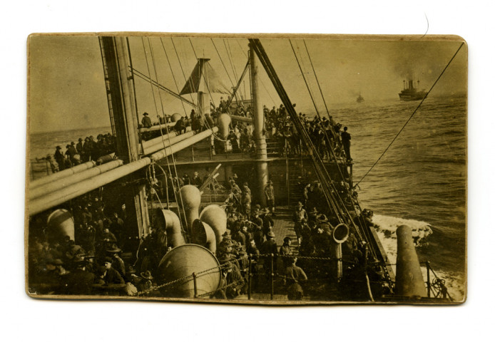Soldats américains à bord de l'US Mercury en mer