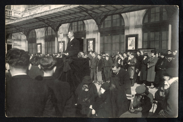 Discours de François Blancho, devant la gare