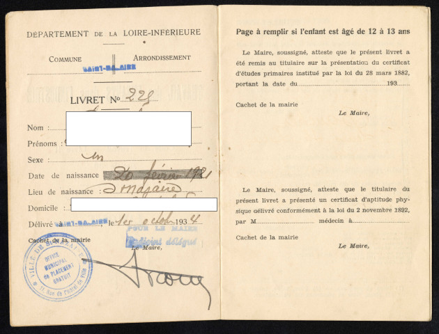 Livret de travail délivré par la ville de Saint-Nazaire (Office municipal de placement gratuit)