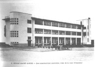 N°5- Les nouvelles constructions, vues de la cour d'honneur du collège