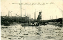 Saint-Nazaire. - Lancement de "LA PROVENCE", 21 Mars 1905 - Après le Lancement : Barque pêchant le suif (N°4)