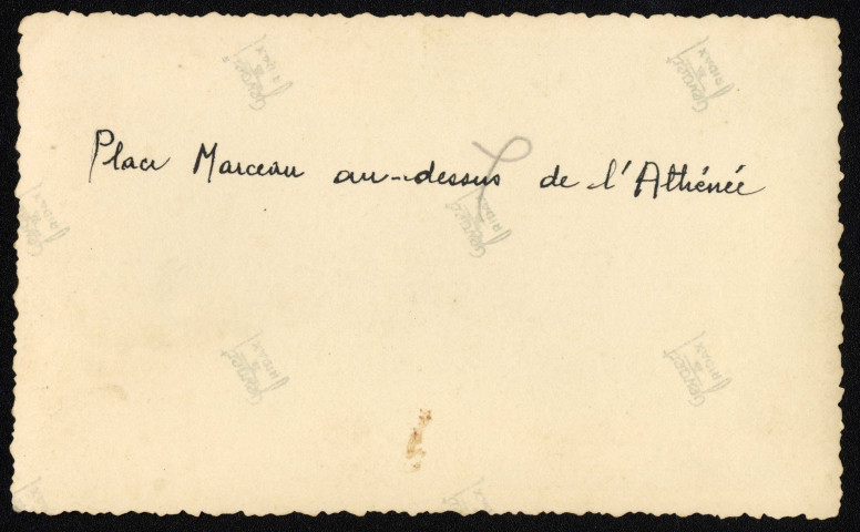 Place Marceau au-dessus de l'Athénée